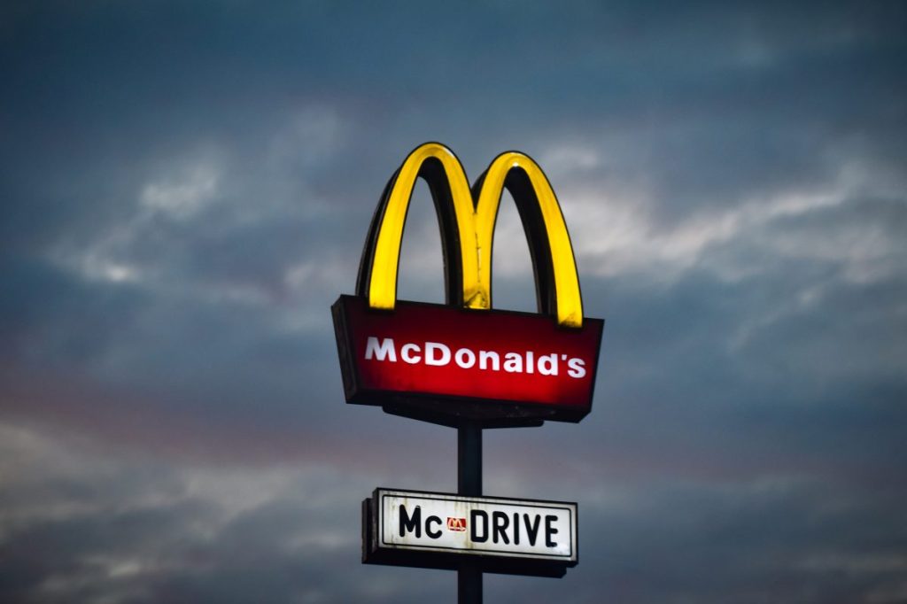 McDonald`s supera su consolidación y buscará nuevos máximos&nbsp;históricos